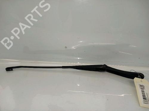 Used Front windshield wiper arm DACIA DUSTER (HS_) 1.5 dCi (HSMC) (107 hp) 30417417