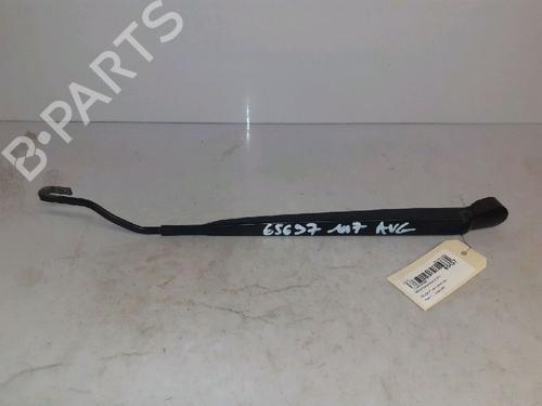 Used Front windshield wiper arm PEUGEOT 1007 (KM_) 1.6 HDi (109 hp) 30421327