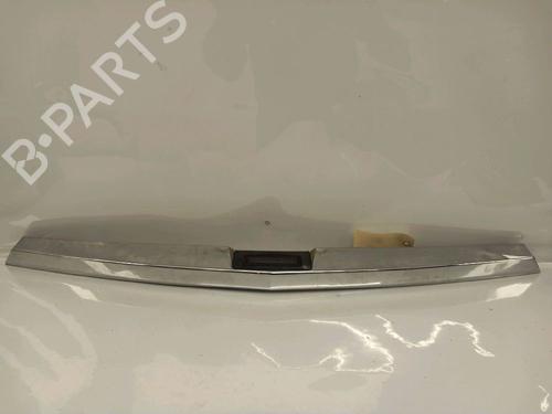 Used Tailgate handle OPEL ASTRA H (A04) 1.9 CDTI (L48) (120 hp) 30431260