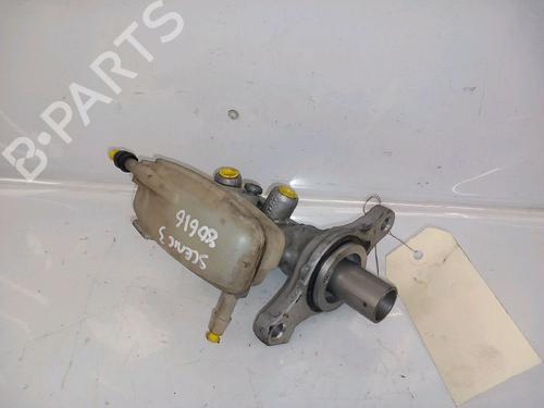 Used Brake master cylinder RENAULT SCÉNIC III (JZ0/1_) 1.5 dCi (106 hp) 30429813