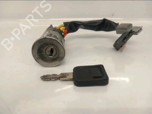 Used Ignition barrel RENAULT CLIO I (B/C57_, 5/357_) 1.4 (B/C57T, B/C57Y) (79 hp) 30427368