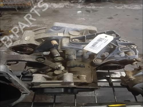 Gearkasse Gearkasse VW PASSAT B6 (3C2) 2.0 TDI (110 hp) 39667834 39667834