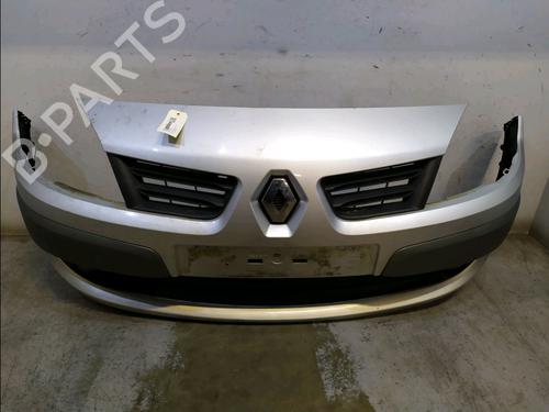 Used Front bumper RENAULT SCÉNIC II (JM0/1_) 1.6 16V (JM1R) (112 hp) 31938465