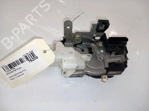 Used Front left lock VOLVO V40 Hatchback (525) D4 (177 hp) 30433796