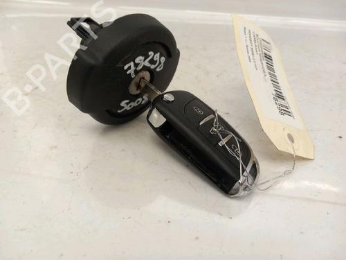 fuel-flap-peugeot-5008-0u_-0e_-2009-2010-2011-2012-2013-2014-2015-2016-2017-30419082 main image