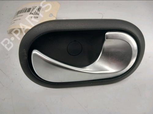 Used Front right interior door handle RENAULT TWINGO III (BCM_, BCA_) 1.0 SCe 70 (71 hp) 30895969