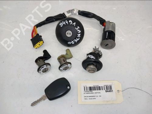 Used Electronic module DACIA SANDERO 1.2 16V (75 hp) 31350412