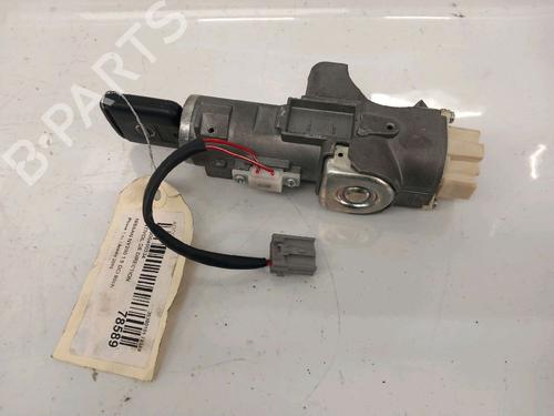 Used Ignition barrel NISSAN NV200 Van 1.5 dCi 90 (M20, M20N, M20M) (90 hp) 30430546