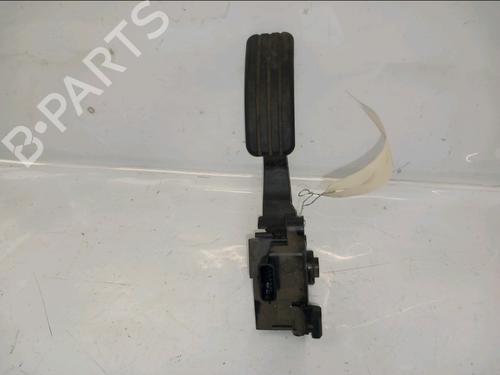 pedal-renault-megane-iii-hatchback-bz01_-b3_-2008-32007390 main image