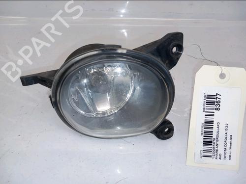 Faro antinebbia anteriore destri TOYOTA COROLLA (_E12_) 2.0 D-4D (CDE120R, CDE120L_) (116 hp) 30869250