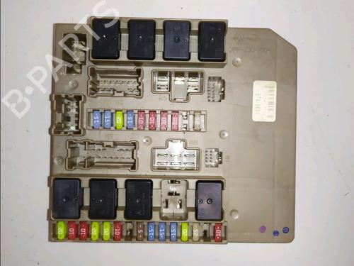Used Fuse box Fuse box RENAULT CLIO III (BR0/1, CR0/1) 1.2 16V (BR02, BR0J, BR11, CR02, CR0J, CR11) (75 hp) 40278160 40278160