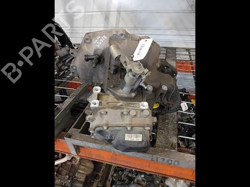 Used Gearbox CHEVROLET AVEO Hatchback (T300) 1.2 (86 hp) 30430700