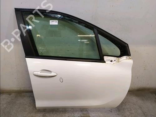 Used Right front door PEUGEOT 208 I (CA_, CC_) 1.2 VTI 82 (82 hp) 31986260