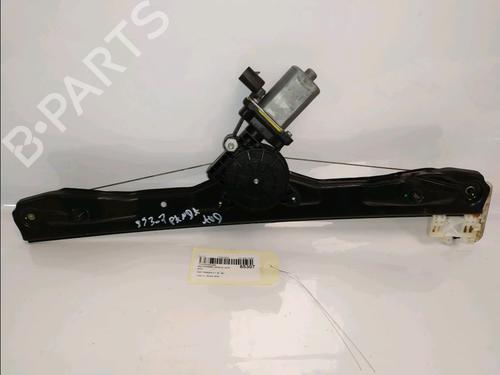 Vindusheismekanisme høyre foran Vindusheismekanisme høyre foran FIAT PANDA (312_, 319_) 1.2 (312PXA1A) (69 hp) 33814611 33814611