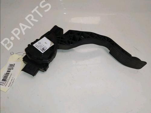 Pedal Pedal PEUGEOT 2008 I (CU_) 1.2 THP 110 / PureTech 110 (110 hp) 39899368 39899368