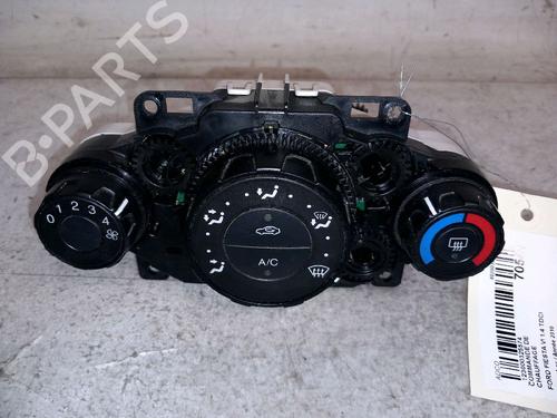 AC Styreenhet / Manøvreringsenhet FORD FIESTA VI (CB1, CCN) 1.4 TDCi (68 hp) 30422388