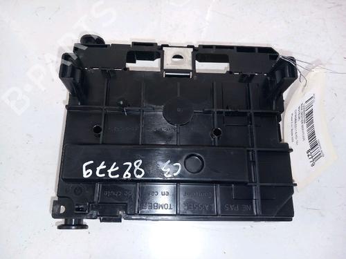 Fuse box CITROËN C3 I (FC_, FN_) 1.6 16V HDi | BP30421551E1