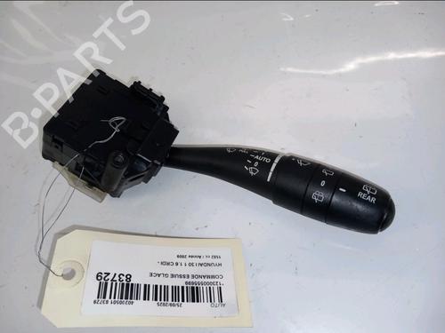 Used Steering column stalk HYUNDAI i30 Estate (FD) 1.6 CRDi (116 hp) 30427646