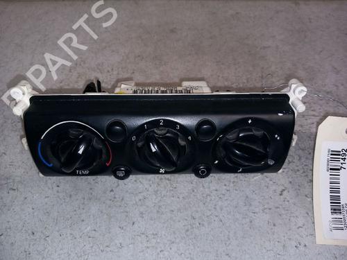 AC Styreenhet / Manøvreringsenhet MINI MINI (R50, R53) Cooper (116 hp) 30415358