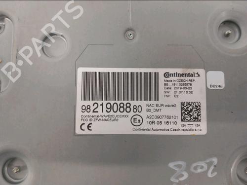 Radio PEUGEOT 2008 I (CU_) 1.2 PureTech 82 | BP31822148E6