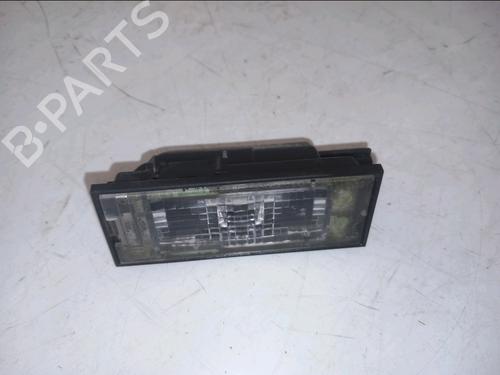 Nummerpladelys RENAULT CLIO IV (BH_) 1.5 dCi 90 (90 hp) 32226263