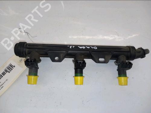 Einspritzleiste für VW POLO IV (9N_, 9A_) 1.2 12V (64 hp) 30530871