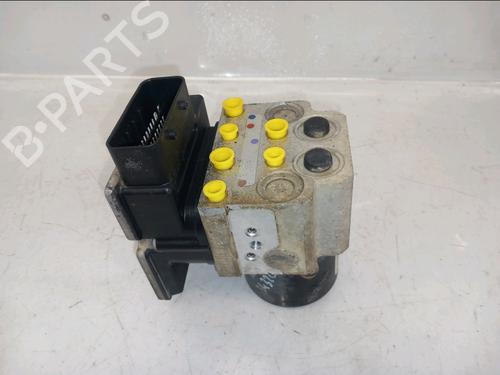 Abs pomp RENAULT TRAFIC II Van (FL) 1.9 dCi 80 (FL0B) (82 hp) 32975564