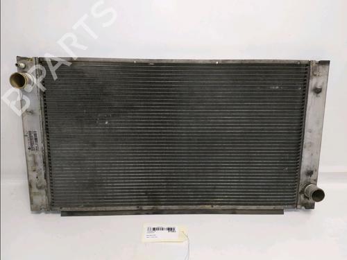 Used Water radiator Water radiator MINI MINI COUNTRYMAN (R60) Cooper S (184 hp) 39899372 39899372