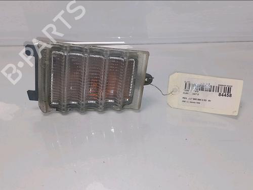 Used Right front indicator Right front indicator RENAULT TRUCKS MESSENGER Van B 80.35 (FN40B5) (75 hp) 33713589 33713589