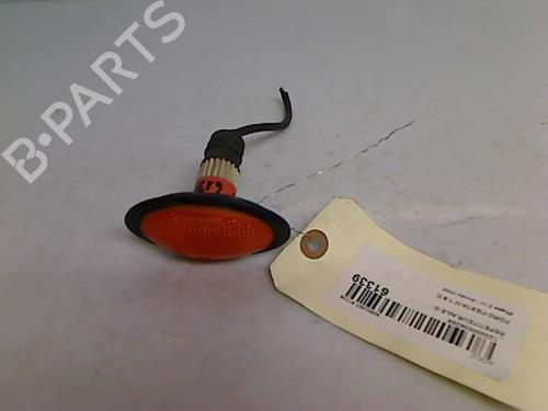 Used Left side indicator FORD FIESTA IV (JA_, JB_) 1.8 D (60 hp) 30417595
