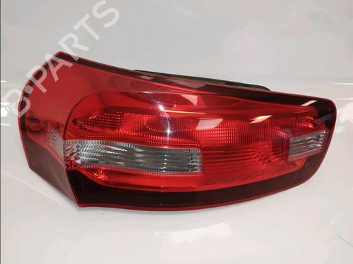 left-taillight-citroen-c4-picasso-ii-2013-33646514 main image