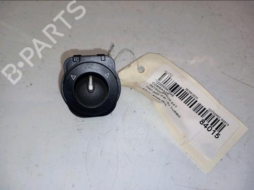 Schakelaar Spiegel FIAT 500L (351_, 352_) 0.9 (199LYC1B) (105 hp) 31326768