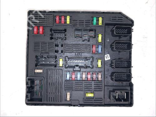 Used Fuse box RENAULT SCÉNIC III (JZ0/1_) 1.5 dCi (110 hp) 30425536