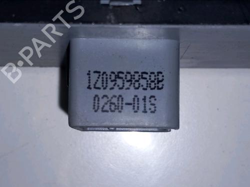 Left front window switch SKODA OCTAVIA II (1Z3) 1.6 TDI | BP36289035I27 - Image 4