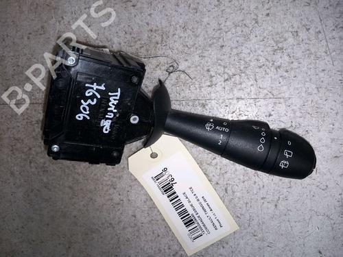 Used Steering column stalk RENAULT TWINGO III (BCM_, BCA_) 0.9 TCe 90 (BCM9, BCM2) (90 hp) 30426068