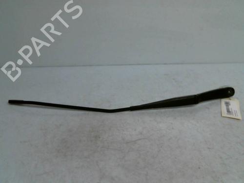 Used Front windshield wiper arm Front windshield wiper arm 30426318 30426318