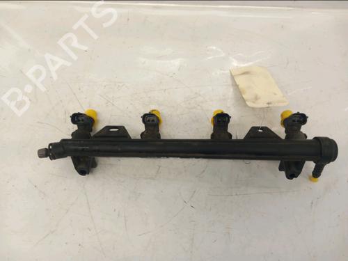 Injection rail VW POLO IV (9N_, 9A_) 1.4 16V | BP32202522M98