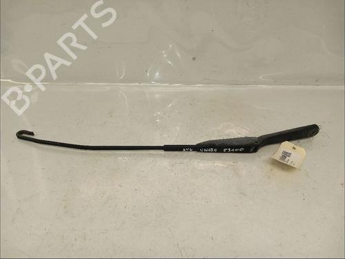 Used Front windshield wiper arm OPEL VIVARO A Van (X83) 1.9 DTI (F7) (101 hp) 30423227