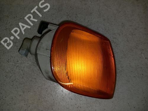 Used Right front indicator VW POLO III (6N1) 60 1.4 (60 hp) 30422904