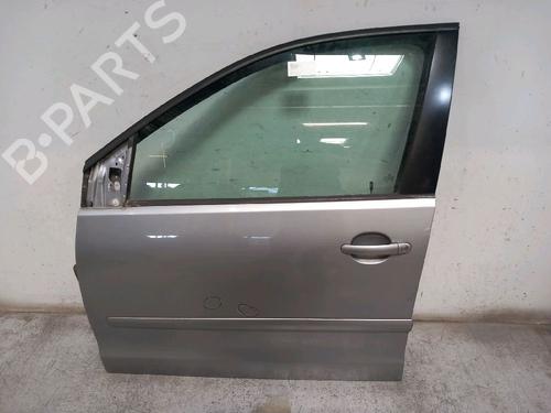 Used Left front door VW POLO IV (9N_, 9A_) 1.4 TDI (70 hp) 30425882