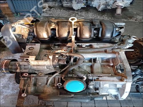 Motor Motor RENAULT CLIO III (BR0/1, CR0/1) 2.0 16V (BR0C, BR0K, CR0C, CR0K) (139 hp) 36660531 36660531