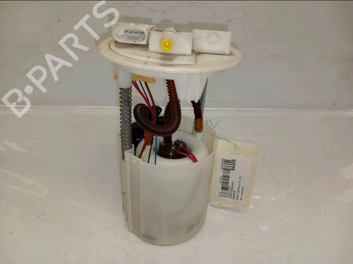 Used Fuel pump SMART FORTWO Coupe (451) 1.0 (451.331, 451.380) (71 hp) 31079984