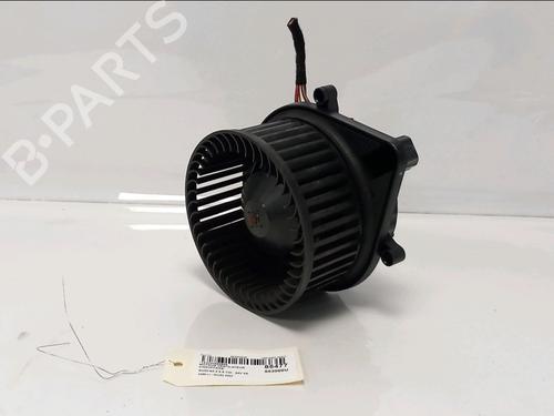 Used Heater blower motor Heater blower motor AUDI A4 B6 (8E2) 2.5 TDI (163 hp) 33867102 33867102
