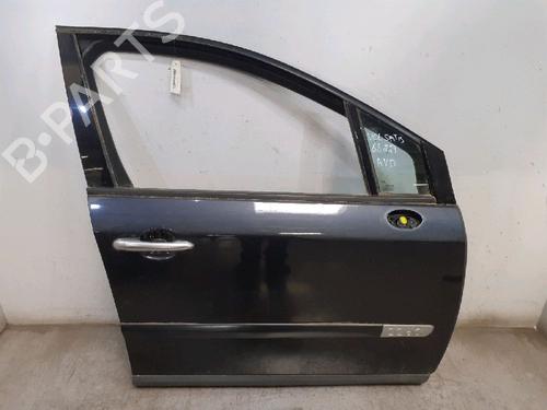 Used Right front door RENAULT VEL SATIS (BJ0_) 2.2 dCi (BJ0E, BJ0F) (150 hp) 30424509