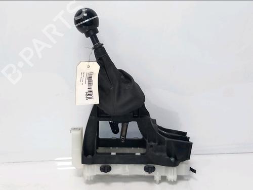gear-lever-fiat-500l-351_-352_-2012-38059419 main image