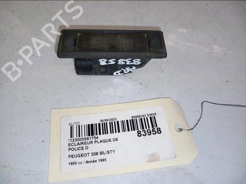 Luce targa PEUGEOT 306 (7B, N3, N5) 1.9 SLD (68 hp) 31304618