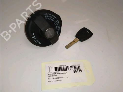 Used Fuel flap Fuel flap FIAT GRANDE PUNTO (199_) 1.3 D Multijet (75 hp) 34262115 34262115
