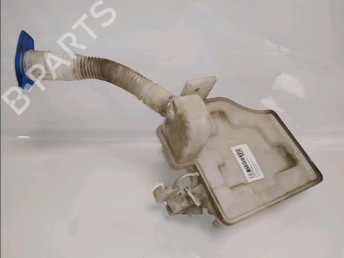 Used Windscreen washer tank Windscreen washer tank VW POLO V (6R1, 6C1) 1.2 (60 hp) 33973681 33973681