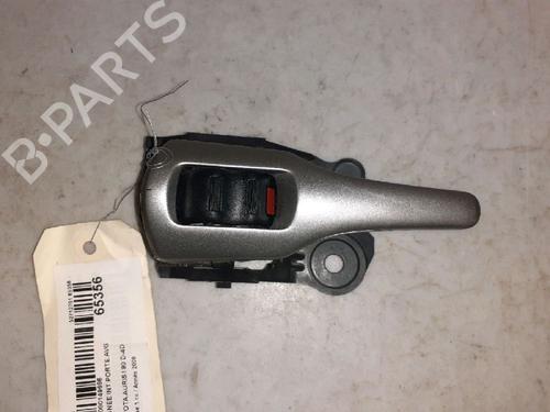 Used Front left interior door handle TOYOTA AURIS (_E15_) 1.4 D-4D (NDE150_, NDE150R) (90 hp) 30426883