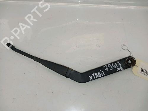 Used Rear windshield wiper arm NISSAN X-TRAIL I (T30) 2.2 Di 4x4 (114 hp) 30424202